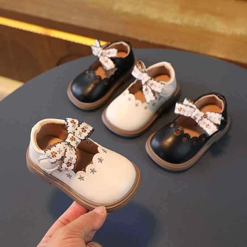 Infant hotsell smart shoes