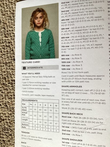 Spotlight Knitting Pattern Leaflet 1804 Marvel 5 Ply Kid’s Knitting Projects - Picture 2 of 5