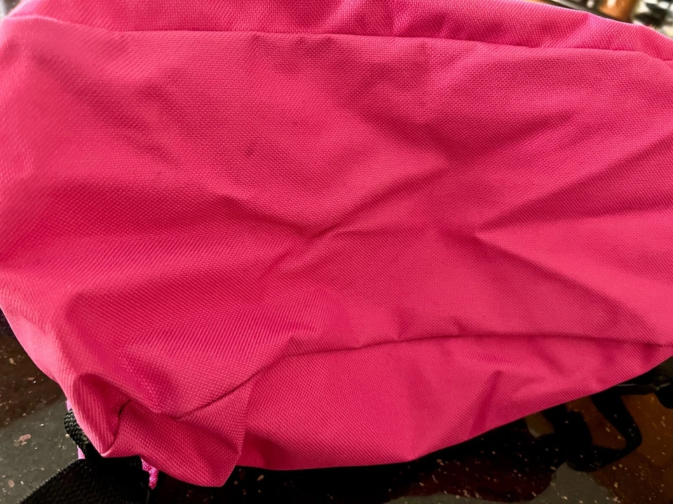 Mochila B-WAP BWAP NUEVA CON ETIQUETAS para estudiante o senderismo 16” rosa Foto 4 de 4