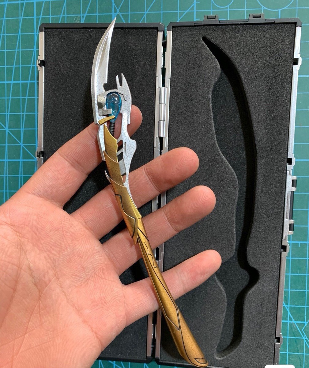 Hot Toys Captain America Weapon scepter 1/6 scale Avengers:Endgame
