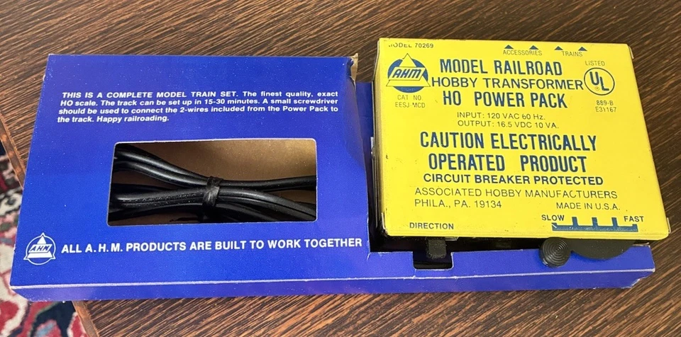 AHM Model Railroad Hobby Transformer Model 70269 HO Power Pack Control 16.5VDC - Image 2 of 2