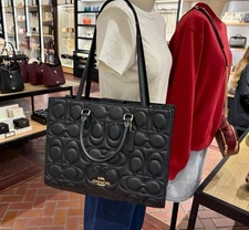 Coach Maggie Large Tote Bag In Signature Leather CY672