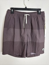VUORI Men's Kore Shorts Men's Athletic 7.5 Inseam Small Color Sangria NWT
