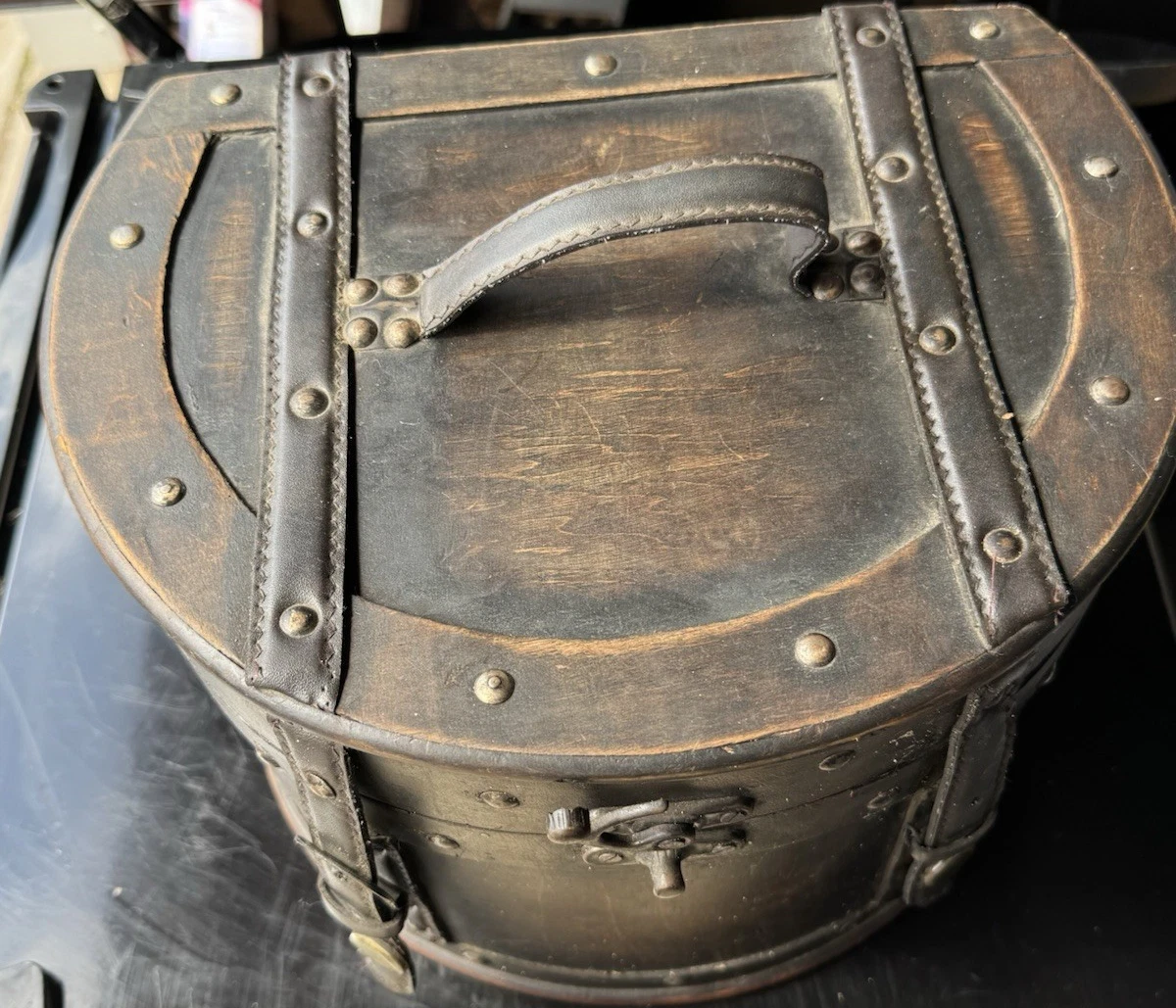 Vintage  MCM Wooden Hat Box Covered In Leather And  Faux Fur Vintage Hat Boxes - Etsy main image 2