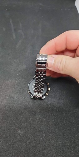 Montre Connectée Fossil Gen 6 Boîtier 42mm avec Bracelet Maillon - Acier Inoxydable Gunmetal... - Photo 3 sur 4