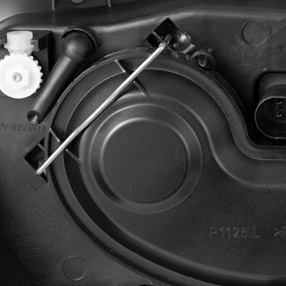 Pair Headlights Assembly For 1999-2005 Volkswagen Jetta Bora Chrome Headlamps Foto 4 de 4