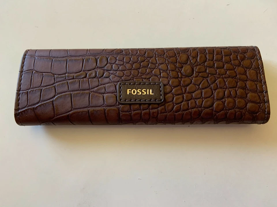 NUEVO Estuche Gafas de Sol Fossil SWL2534204 Sofia COCODRILO MARRÓN $24 Foto 2 de 4