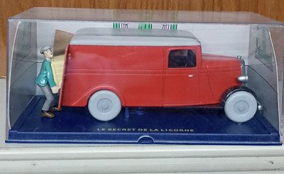 Figurine Collection Officielle Tintin - Le Secret De La Licorne, Marque Moulinsart, Résine