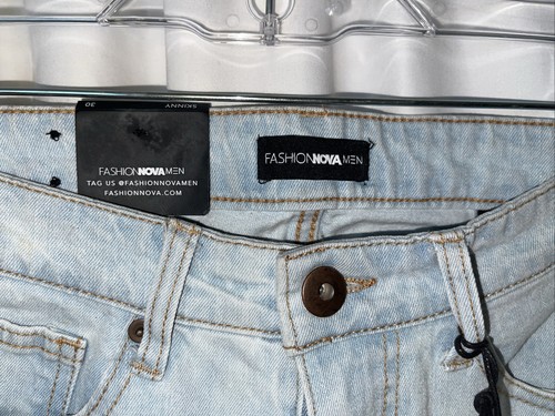 NEW Fashion Nova Mens ‘Cornell’ Light Wash Skinny Jean 29” Inseam Size 30 - Picture 4 of 12