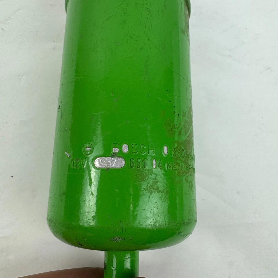 Bomba de combustible eléctrica Bosch para 1984-1988 Porsche 930 911 944 0580464028 93765104 Foto 4 de 4