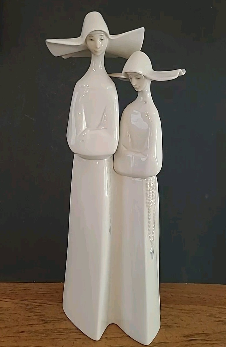 Lladro Figurine Large Nuns Monjas #4611 Retired Fulgencio Garcia