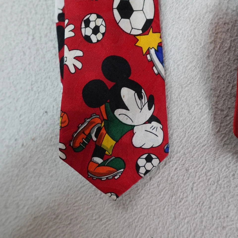 Lote de 2 Corbatas Rojas Mickey Mouse Medianas Disney Poliéster Clásicas De Colección Foto 4 de 4