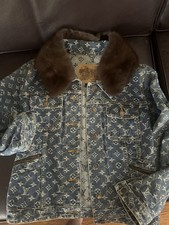 Louis Vuitton Women  s Authentic Monogram Denim Jacket Italy