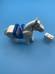 Lego Set 6026 King Leo Knights Kingdom Vintage Castle Minifigures Horse Extras