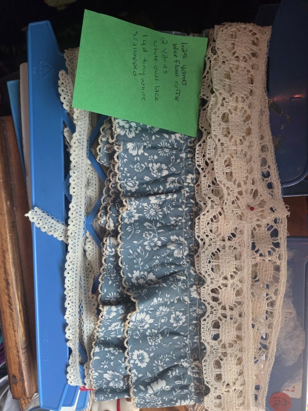 Vintage Blue Floral Ruffled Trim & White Scalloped Lace Lot 2 i