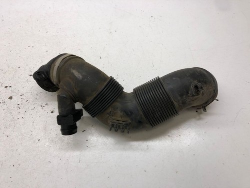 Volkswagen Golf VI 2011 Diesel Ansaugrohr Ansaugschlauch Turbolader DRA63017