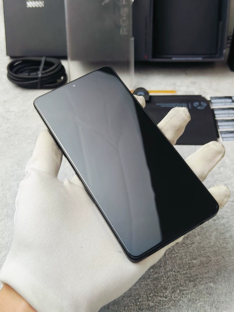 ASUS ROG Phone - 512GB - Black (Unlocked) (Dual SIM) for sale