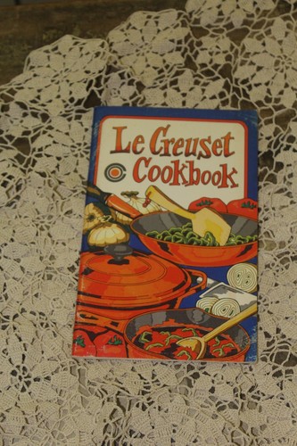 Vintage Le Creuset Cookbook cool iillustrations - Picture 2 of 10