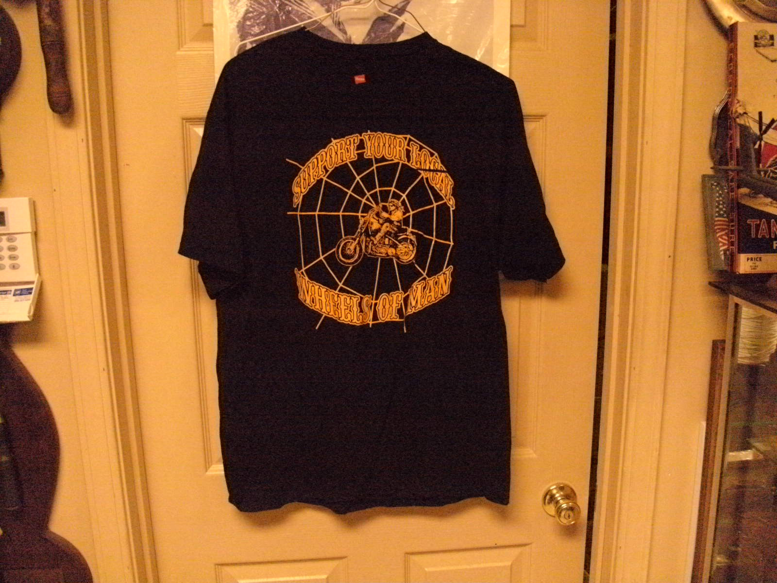 Picture 1 of 9