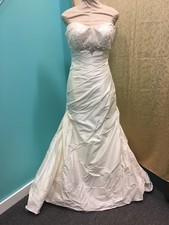 Alfred Sung (Wedding Dress)