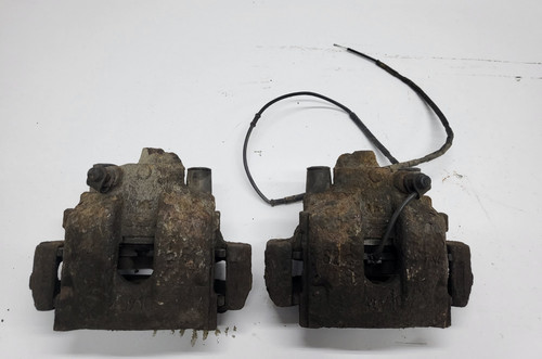 BMW 3er E46  Bremssattel Bremszange  vorne rechts & links     (50)
