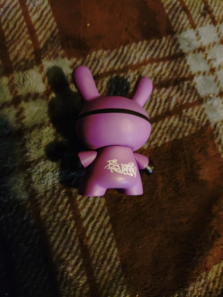 Kidrobot Dunny 2004 Serie 1 Sin título por el Dr. Figura de vinilo suelta Revolt 3 pulgadas Foto 2 de 4