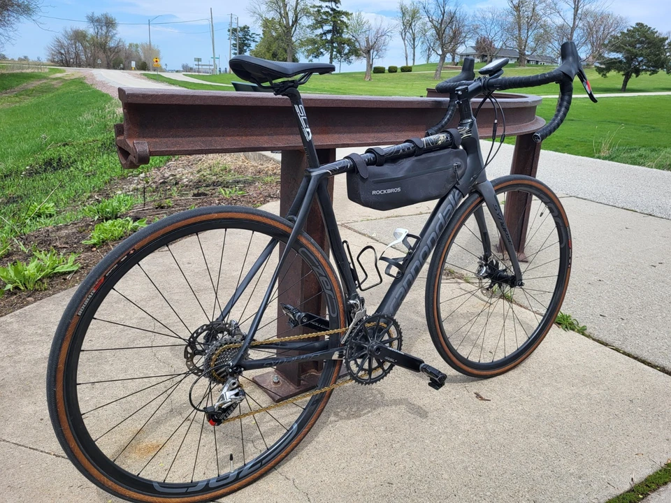 Cannondale Synapse Hi-Mod SRAM 2016 rojo 11x2 tamaño 56 cm Foto 2 de 4