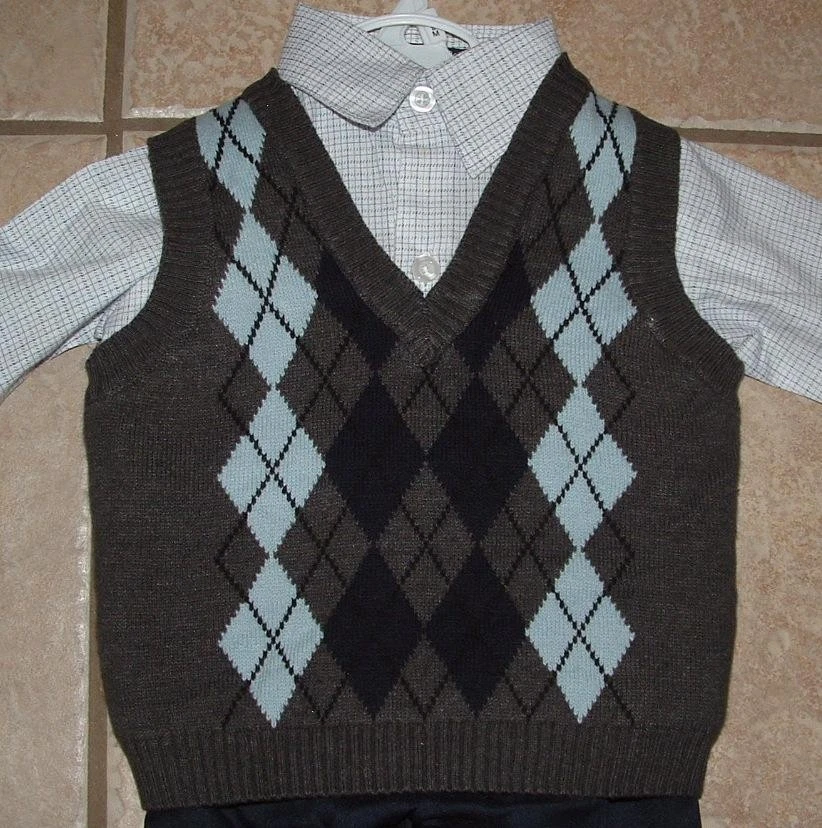 NUEVO Niño Talla 6-9 Meses Pantalones, Camisa Manga Larga y Chaleco Suéter Argyle Conjunto de 3 Piezas Foto 2 de 3