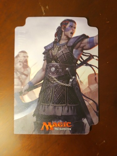 MtG Saskia Unyielding Deck Box / 100 Sleeves Ultra Pro Magic Gathering Commander - Picture 11 of 16
