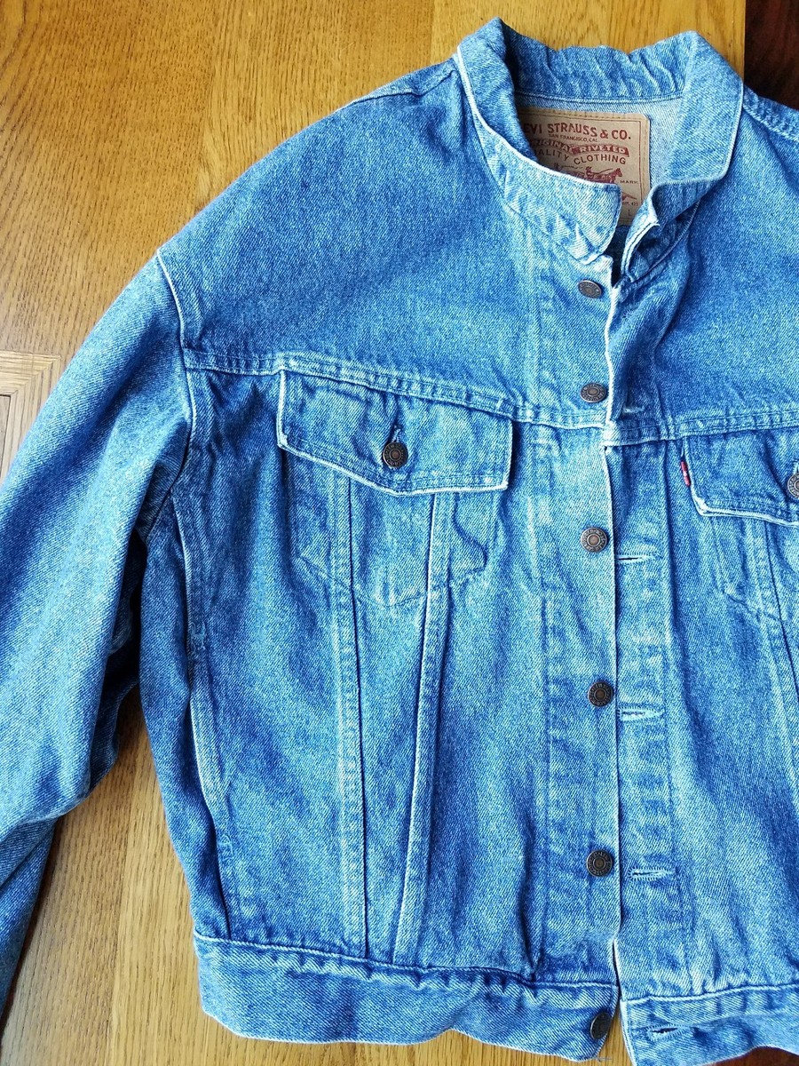 Levi's Denim Jean Jacket Men's Red Tab Distressed Wash 70598 Levi's Denim Jean Jacket Men's Red Tab Distressed Wash 70598