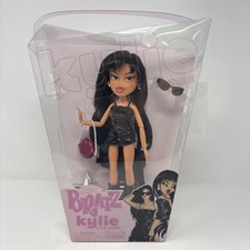 Bratz x Kylie Jenner Day Fashion Doll w/ Accessories & Mini Poster NIB