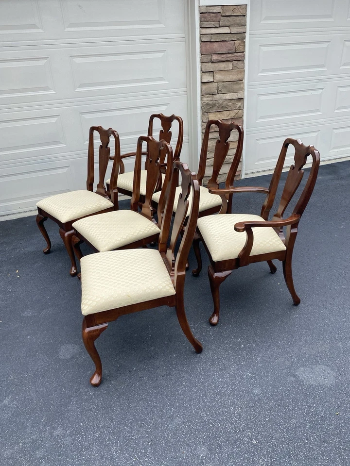 Juego de 6 sillas de comedor estilo Queen Anne de caoba Hickory Chair Co. Foto 2 de 4