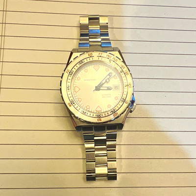 SEESTERN Automatic Diver Watch 37mm White Dial Date Silver Bracelet 200m