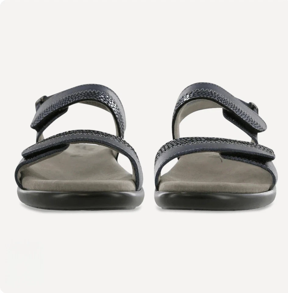 ($159) New SAS Nudu Women's Navy Black Heel Strap Sandals Size 8 - Image 4 of 4