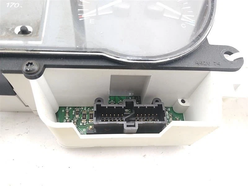 Cuadro de instrumentos velocímetro Jaguar XK8 X100 compatible con 1997-2000 98 99 00 01 Foto 3 de 4