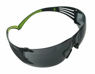 3m Peltor SecureFit 400 Polycarbonate Glasses Gray Lens Black Frame - SF400-PG-8
