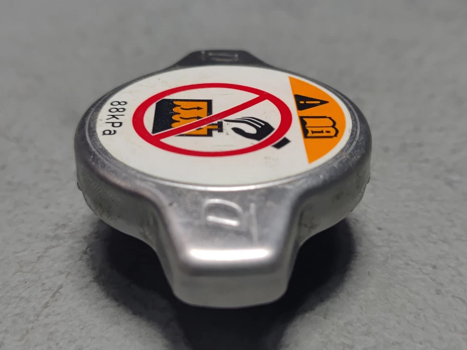 1993-2025 Toyota Corolla Radiator Tank Reservoir Filler Cap OEM - Image 4 of 4