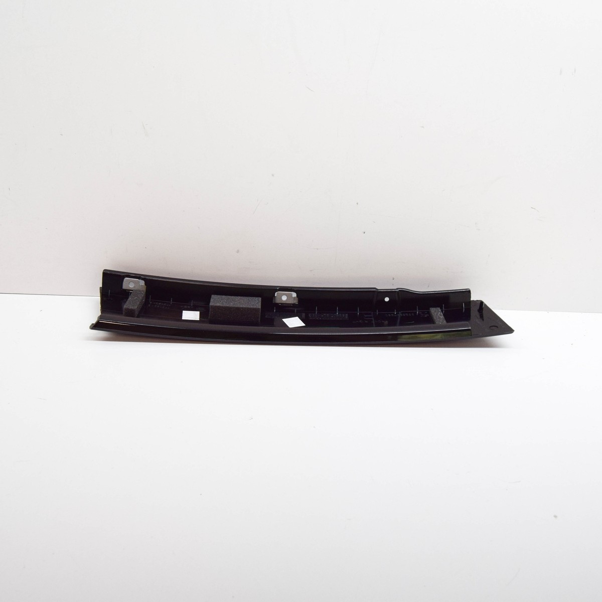 PEUGEOT 2008 Front Right Door Frame Trim 98259479XY NEW GENUINE | eBay