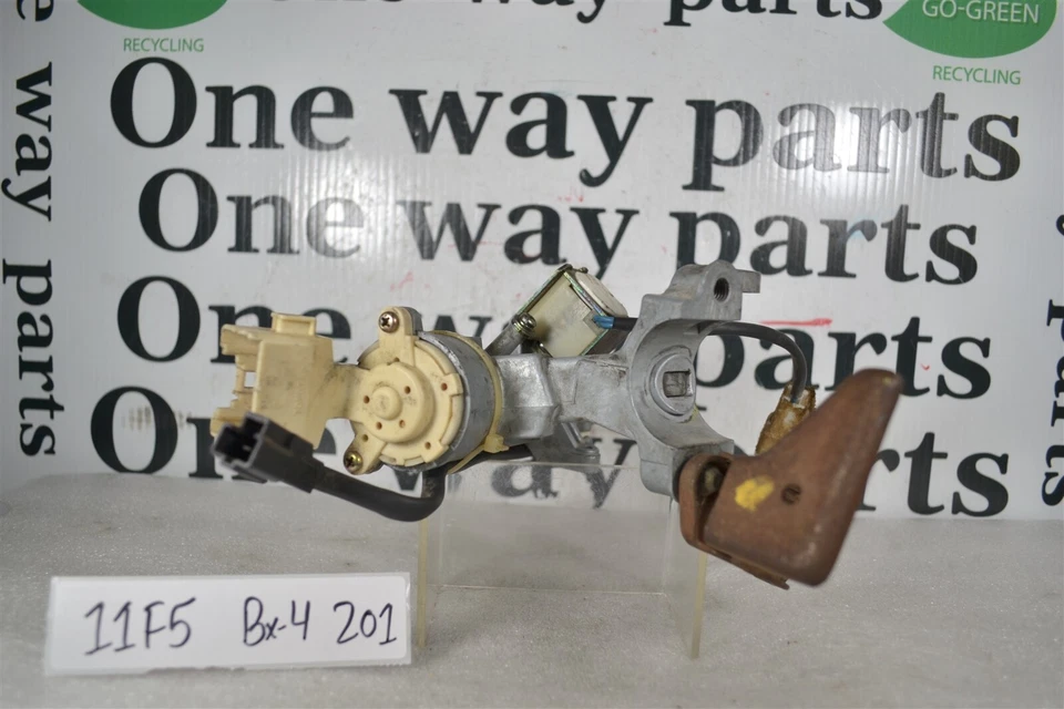 45020165 Toyota Paseo 1996-1999 Ignition Switch LOCK WITH  Key OEM 11F5 201 B4 - Image 3 of 4