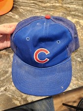 CHICAGO CUBS CLASSIC BASEBALL HAT SNAPBACK MLB OFFICIAL