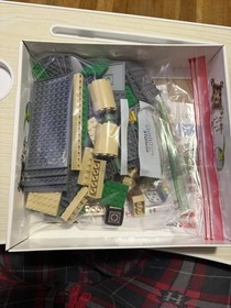 Harry Potter Hogwarts Game - Lego 2010 COMPLETE (Read Description)