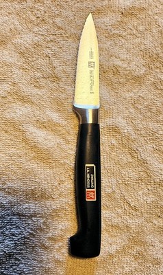 Zwilling J.A. Henckels Four Star 3'' Serrated Paring Knife 31080-083 - Germany
