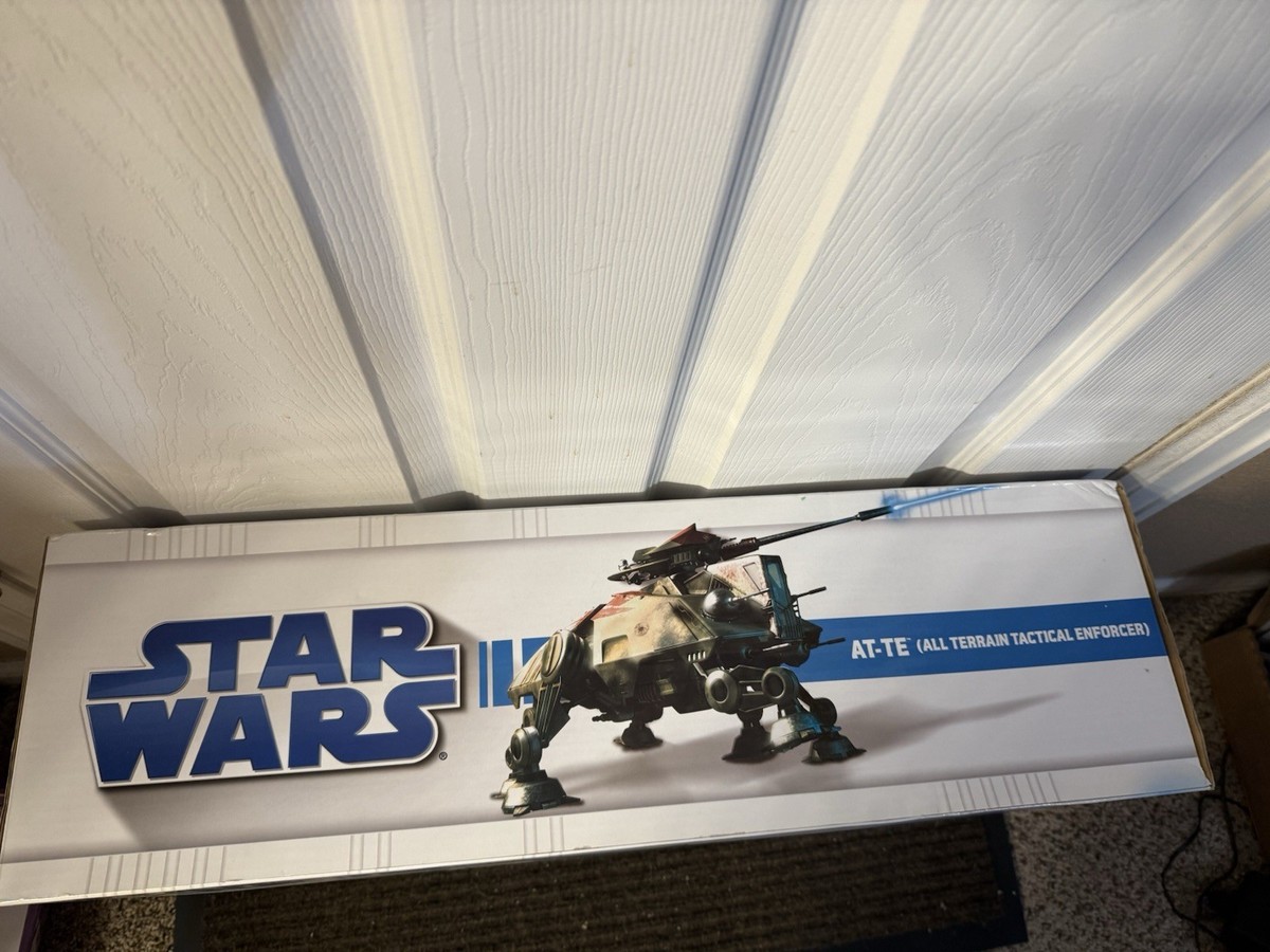 Hasbro Star Wars The Clone Wars AT-TE All Terrain Tactical Vehicle