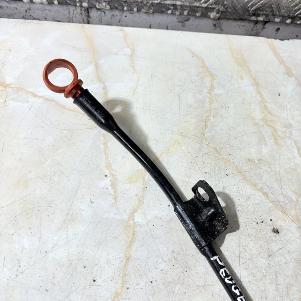 PEIGEOT GT 2017 SKODA RAPID FABIA POLO 1.4 TDI CUS OIL LEVEL DIPSTICK 04B115629C - Image 2 of 4