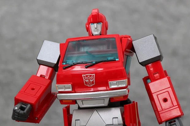 Masterpiece MP27 Ironhide 6" Action Figure Toy New in Box - Image 4 of 4