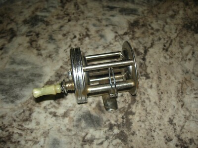 Moulinet de pêche vintage South Bend n°20 modèle B en métal fabriqué