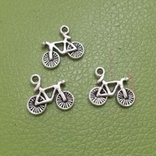 30 dijes de bicicleta tibetanos color plata 16*13 mm H0886