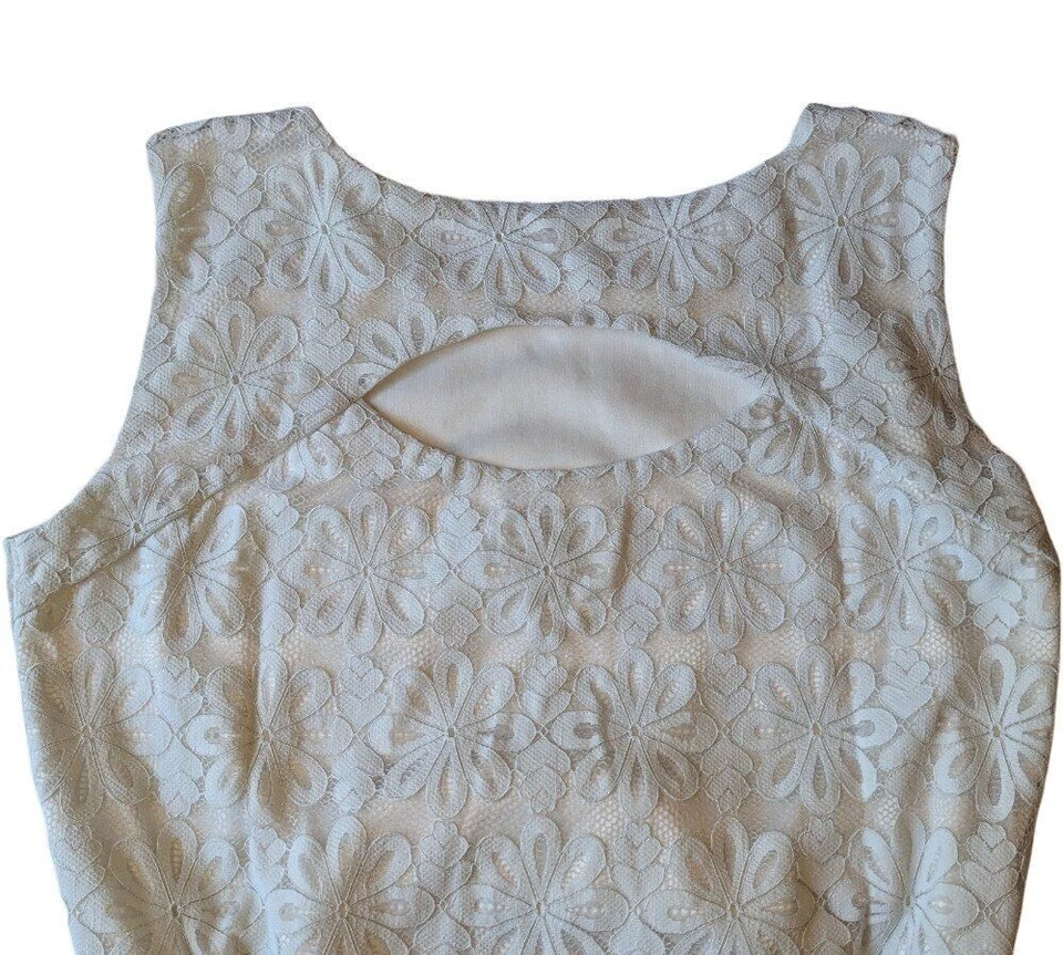 Usado en Excelente Condición Vestido The Childrens Place Bonito Blanco Floral Superpuesto Transparente con Cinturón, Talla 16 Foto 3 de 3