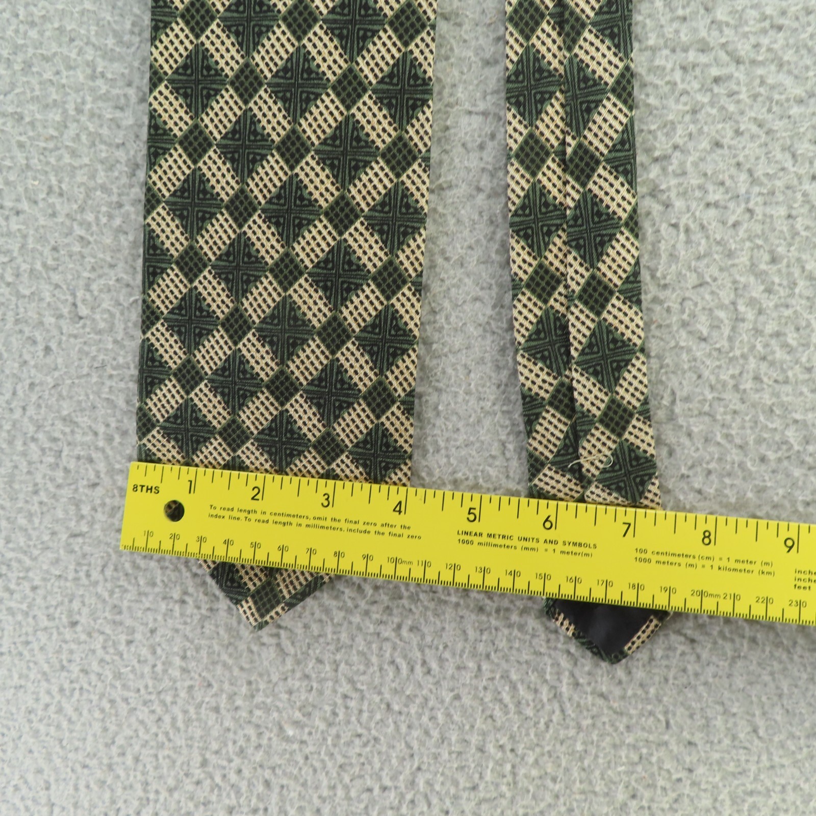 Picture 5 of 8