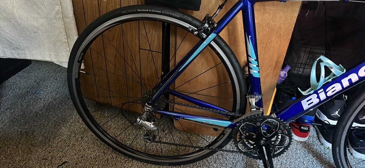 Bianchi Nirone 7 Road Bike, Shimano Sora - Light Blue Bianchi Nirone 7 Road Bike, Shimano Sora - Light Blue